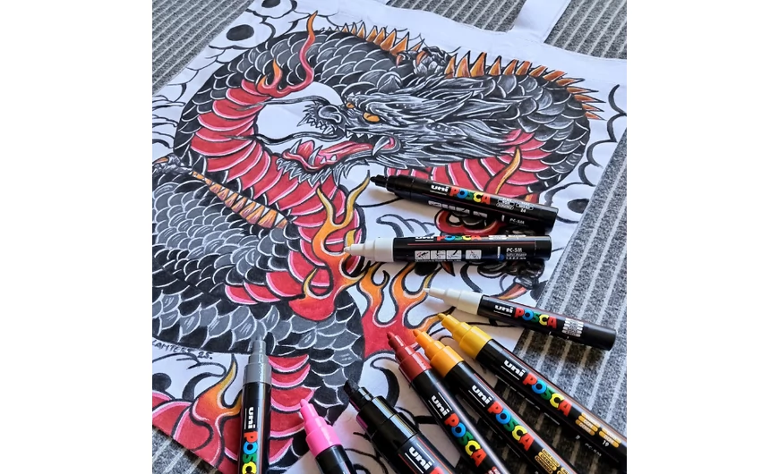Dobd fel a textilt! – Egyediség Posca stílusban