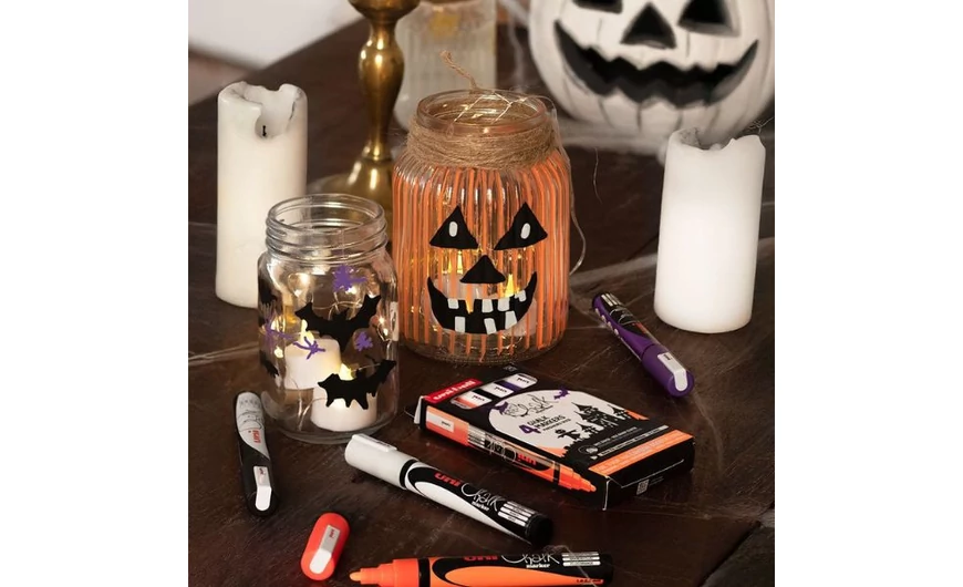 Halloweeni dekorációk üvegre